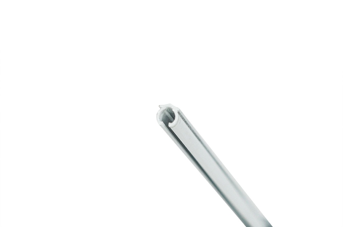 SLIMLINE BACKING BAR - 4.8M