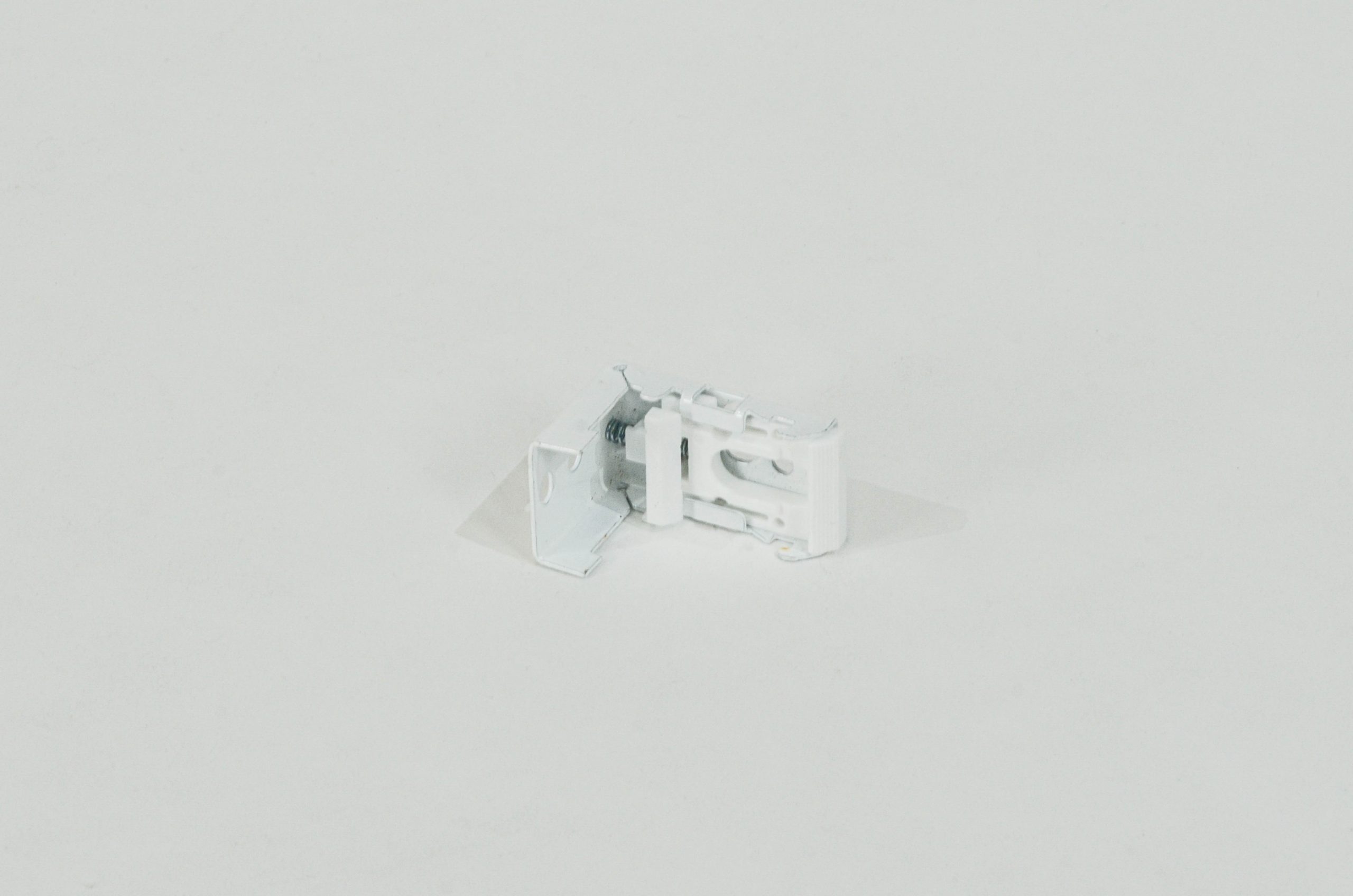 L-TYPE CLIP LOCK BRACKET - Image 3